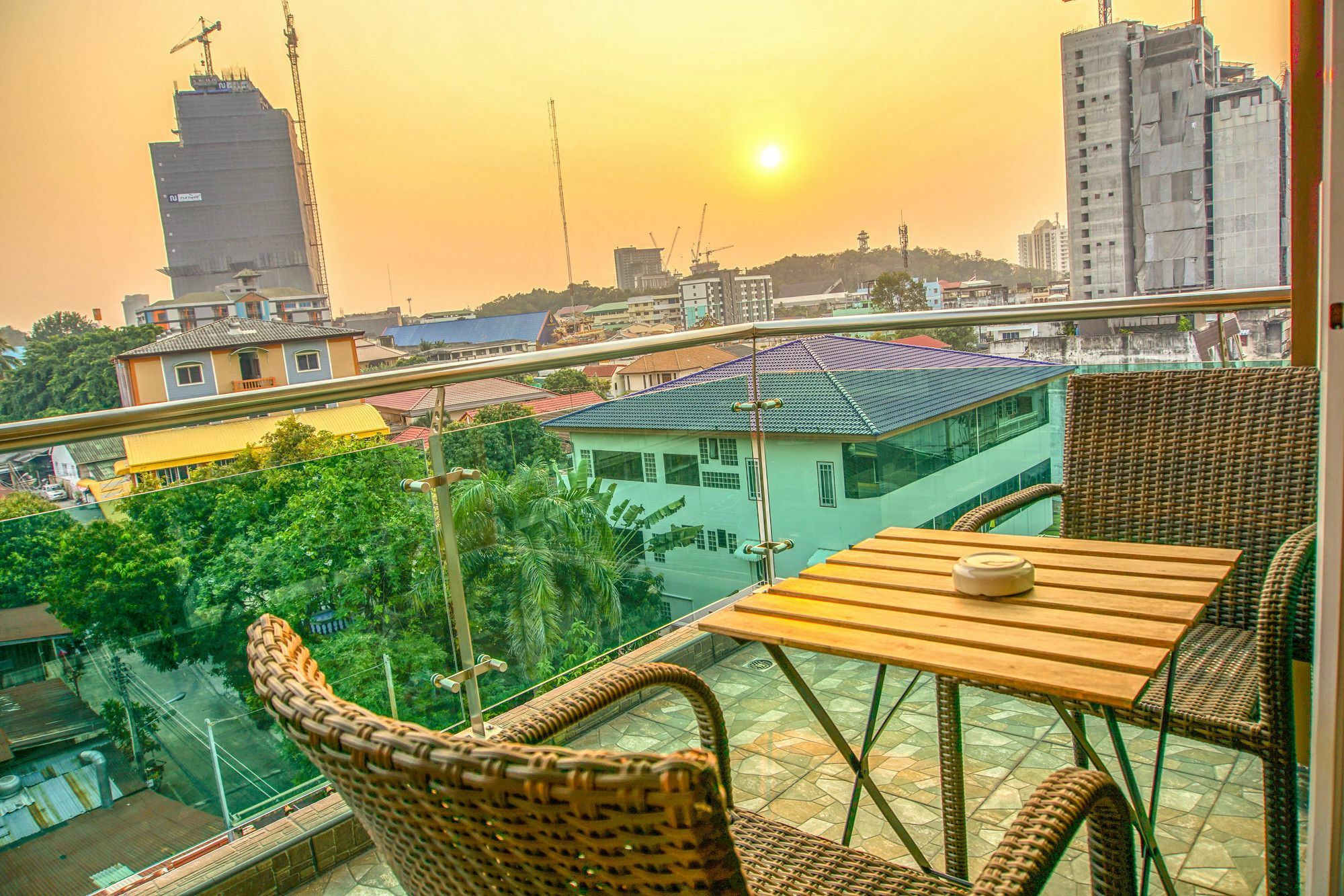City View Residence Si Racha Exterior foto
